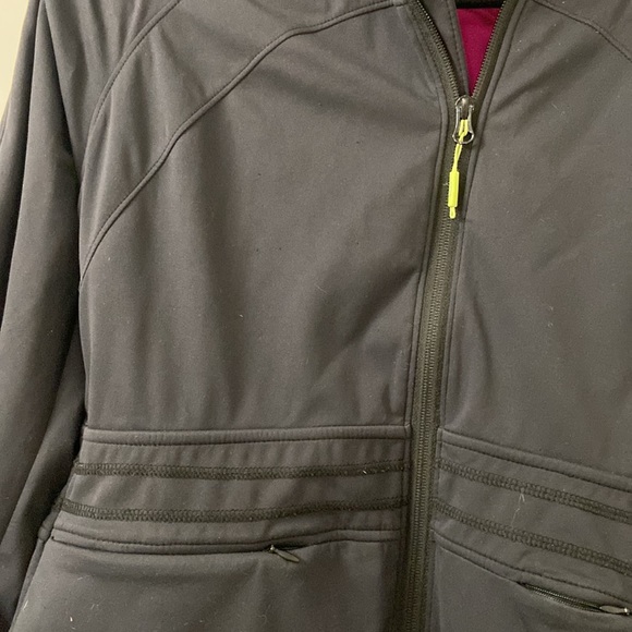 Black waterproof jacket. - Picture 3 of 4